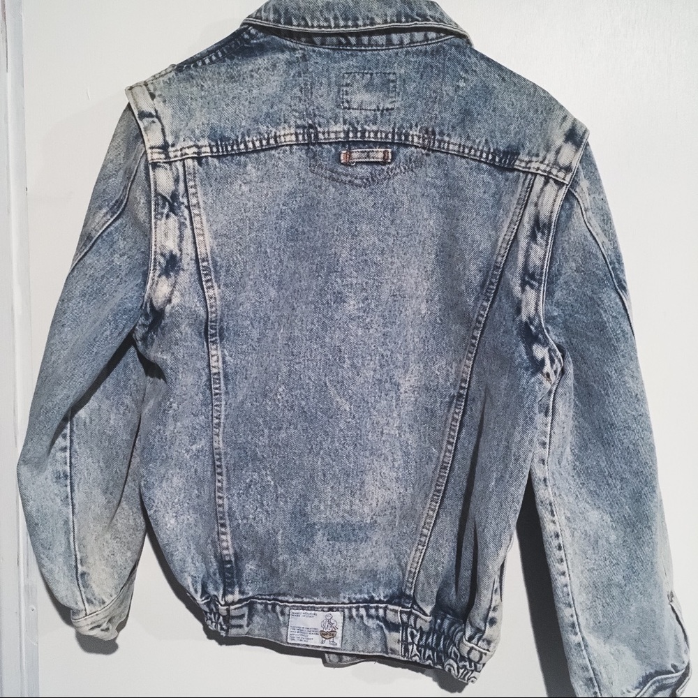 Vintage Jean Jacket - Picture 5 of 6